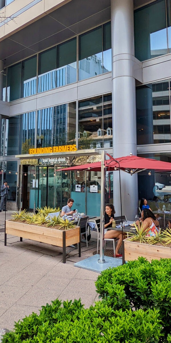 Founding Farmers DC Outdoor Dining
